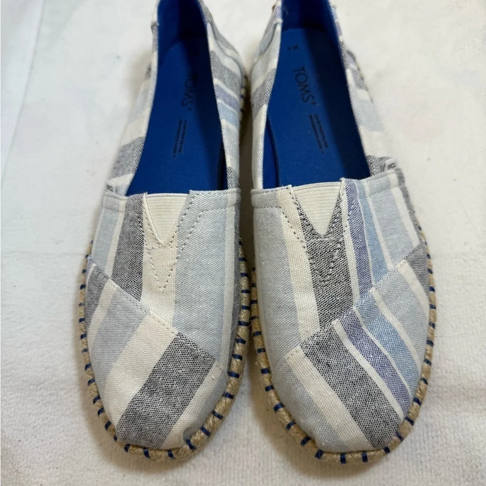 TOMS - WOMENS ALPARGATA ROPE ESPADRILLE Blue and Cream Espadrille Flats